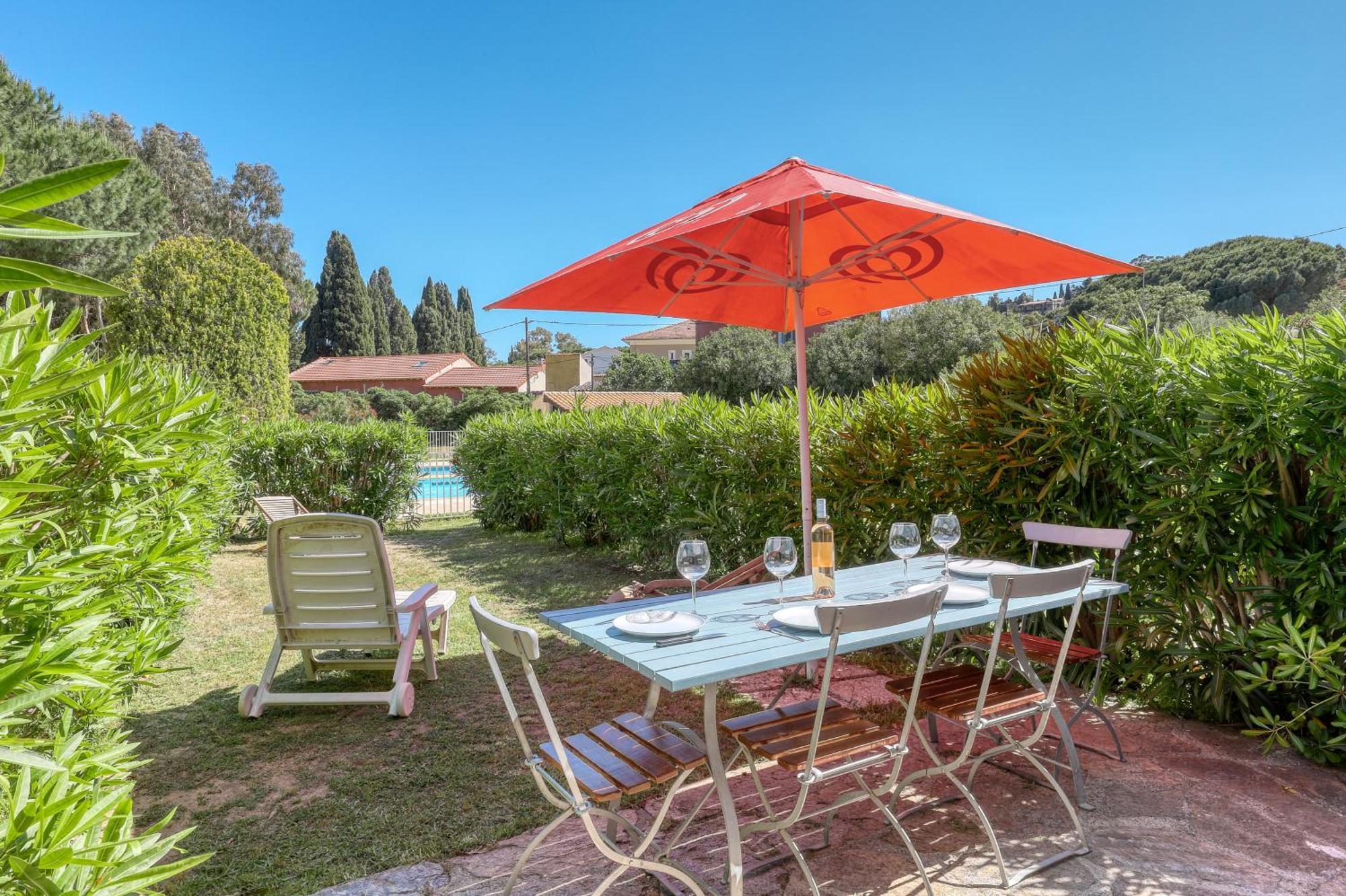 Magnificent Newly Renovated Close To Beach & Swimming Pool Le Lavandou Eksteriør bilde